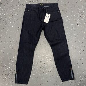 C. Wonder Women's Dark Blue Skinny Pants